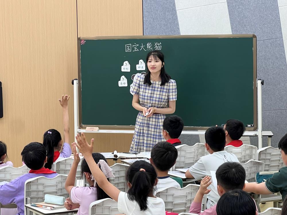 0beb63663480416094a197cb93c58a40.jpg 0beb63663480416094a197cb93c58a40.jpg